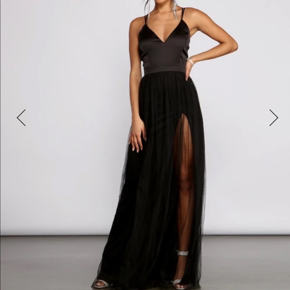 NWT Windsor Haisley Formal Tulle and Satin Formal Dress